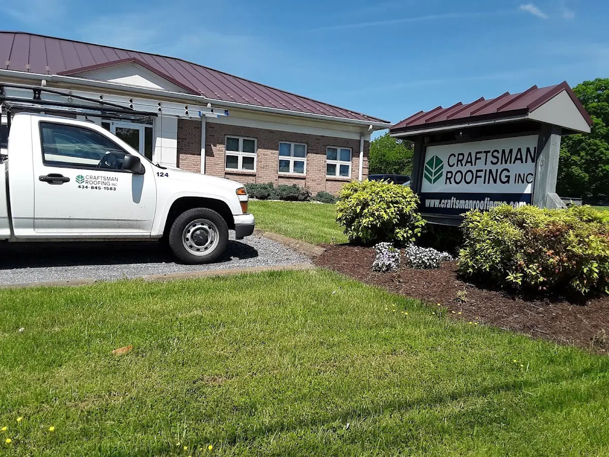 Quality Ice Dam Removal by experienced craftsmen in Timberlake Estates